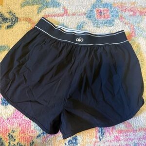 ALO Yoga Women's Navy Athletic Shorts
